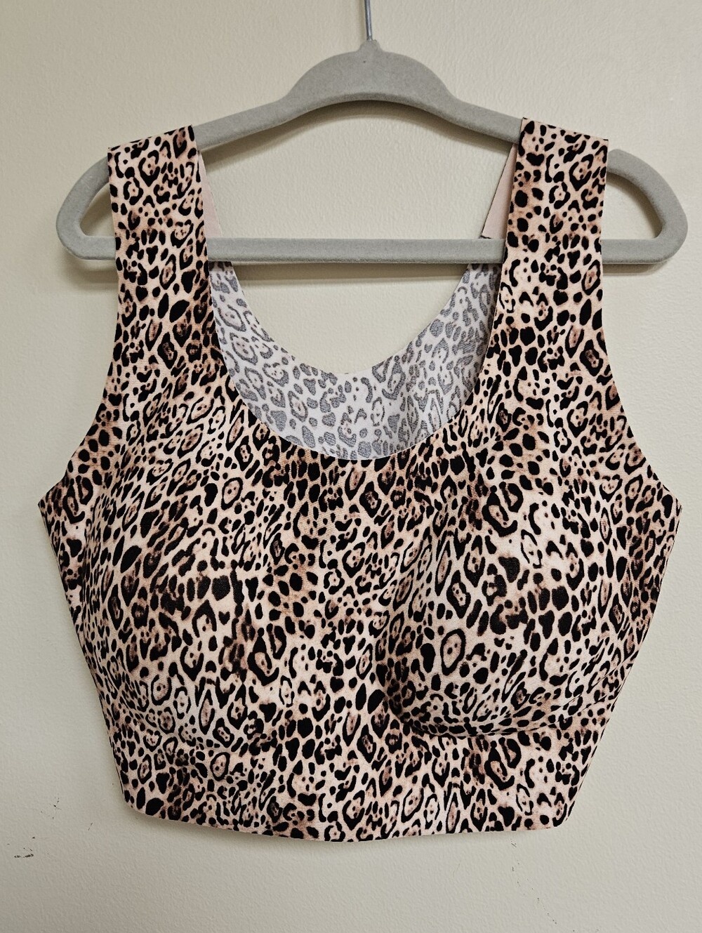 NEW Victoria's Secret Nude Pink Leopard Animal Print Padded Wirelesss Sports Bra
